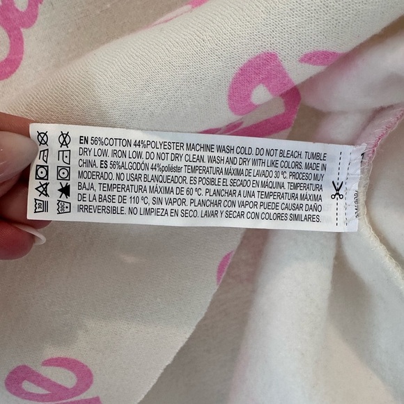 Barbie x Forever 21 Logo Ivory and Pink Cropped Sweatshirt- Size L - Picture 7 of 7
